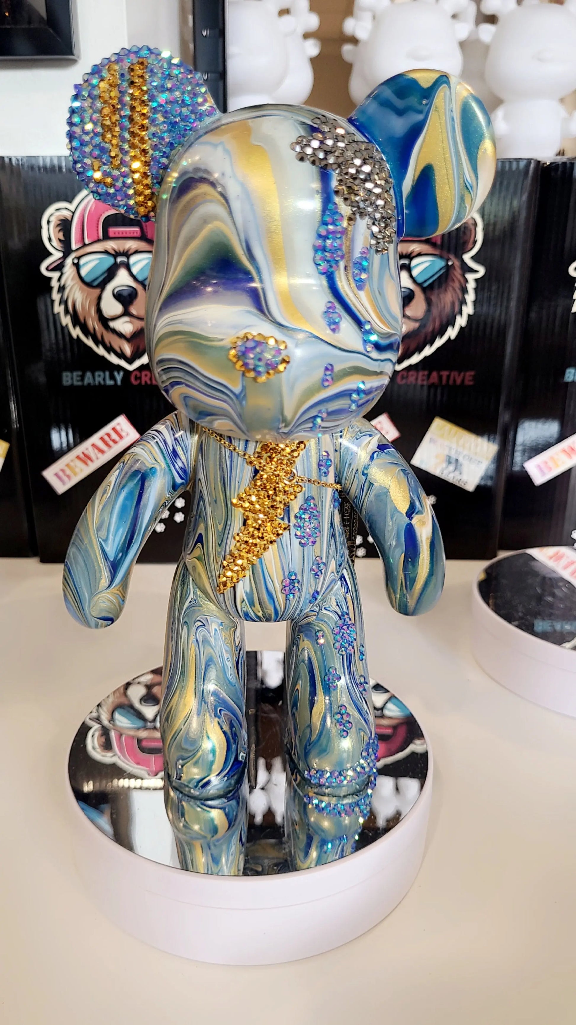 ⚡ Thunderé by VicFayz&nbsp; BEARLY CREATIVE